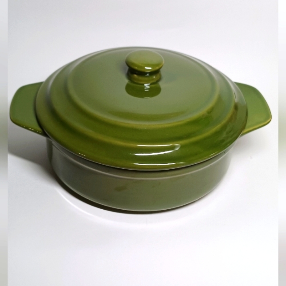 Olive Green Pottery Round Covered Casserole Baking Dish